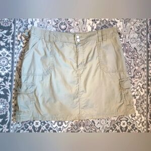 Vintage Sonoma Y2K Cargo Skort Womens Size 16 Olive Utility Grunge Bratz Emo